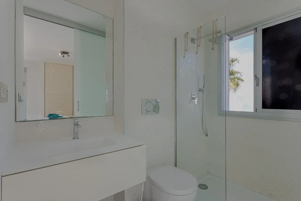 3c5e2b1aabc2089ec0b8_xlarge