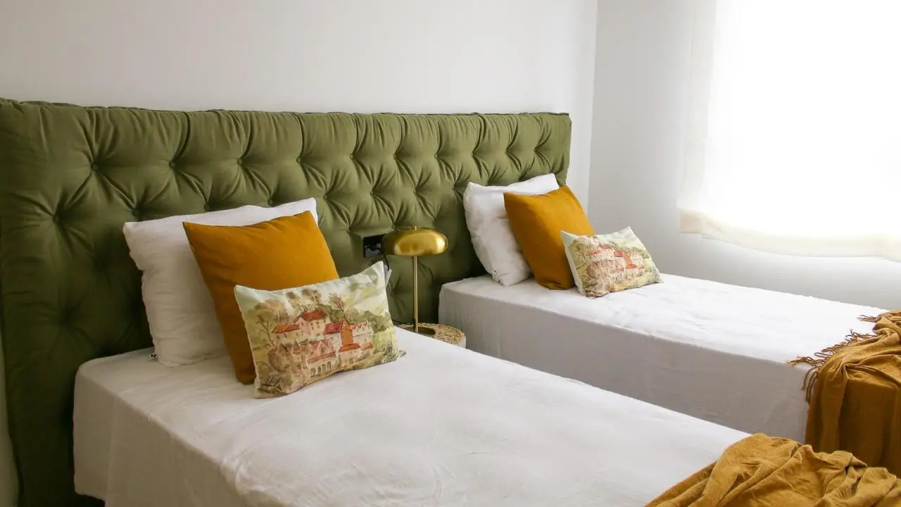 3ee393435ea5f59a42b4_xlarge