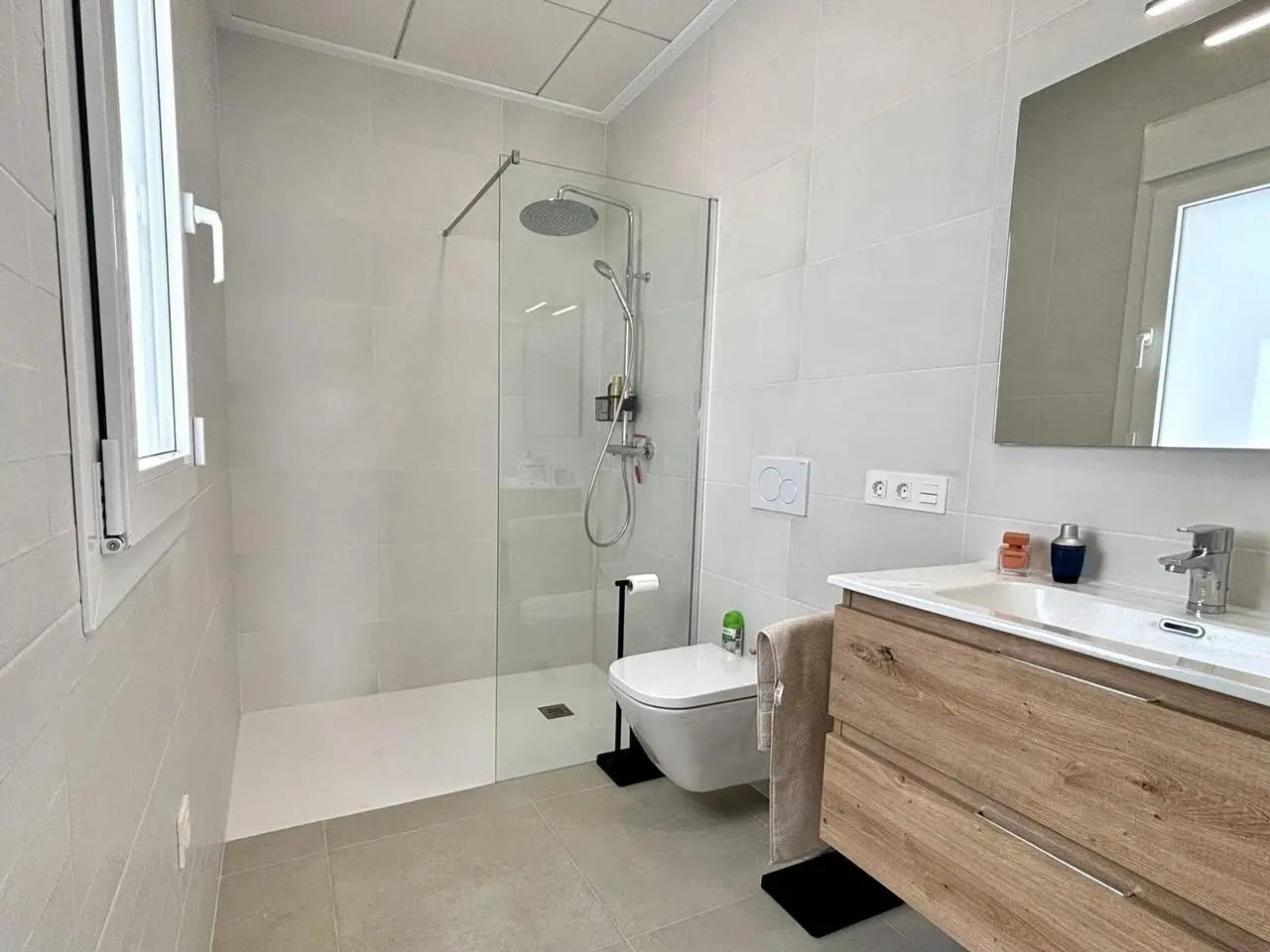 b79915cbff0b5d8ed864_xlarge-2