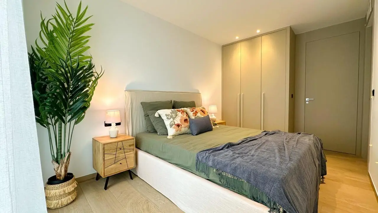 ce5367adf8fe2e98c430_xlarge