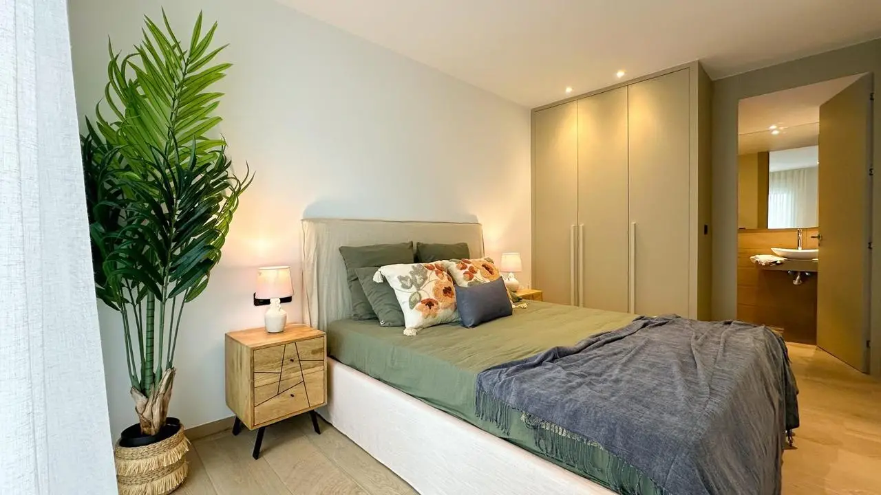 fac881ad280cbb4d16bb_xlarge