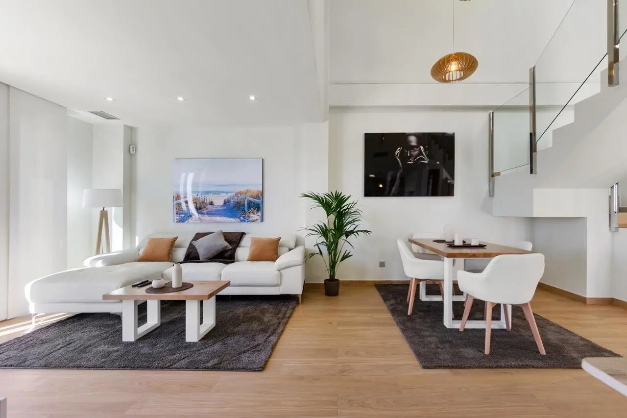 95b1fcce6b257ff439a2_xlarge